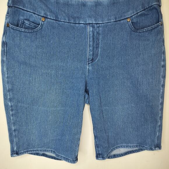 Coldwater Creek Pull On Bermuda Jean Shorts - Picture 3 of 8